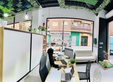 Coopere con nuestra direccion virtual en València, Carrer de Zamora 2 - 7 | MatchOffice.es