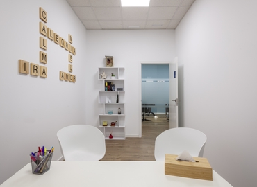 Office Carrer de Rafael Reyes i Torrent (Pintor) 1 46021 Valencia