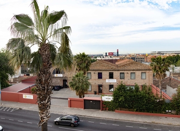 300 m² Business center in Cornella del Llobregat, Avenida de los Alpes 48 (08940) - 2 | MatchOffice.com