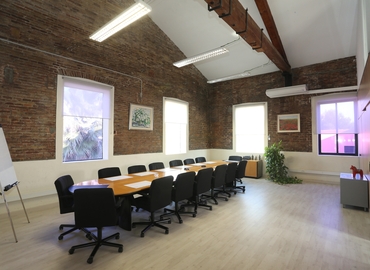 Centros de negocio en alquiler en Cornellá del Llobregat 300 m², Avenida de los Alpes 48 - 43 | MatchOffice