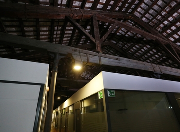 Centros de negocio en alquiler en Cornellá del Llobregat 300 m², Avenida de los Alpes 48 - 67 | MatchOffice.es