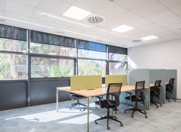 233 m² Co-working  in Seville, C/ José Delgado Brackembury nº 11 (41011) - 0 | MatchOffice.com