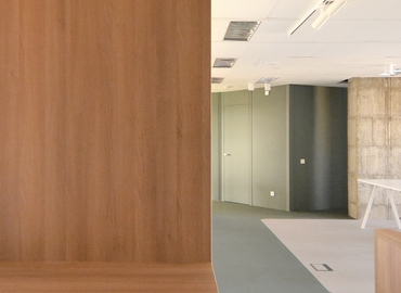 Explore oficinas de coworking en Madrid Chamartín 350 m², Avenida de Burgos 8A - 5 | MatchOffice