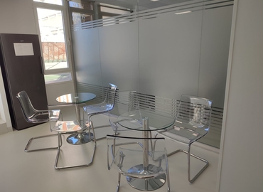 Centros de negocio en alquiler en Madrid Centro 30 m², Calle de Bailén 12 - 12 | MatchOffice.es