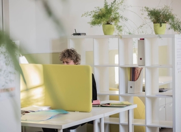 Observe oficinas compartidas en Sevilla 60 m², Avenida de Emilio Lemos 2 - 2 | MatchOffice