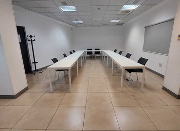 Alquile sala de reuniones en Sevilla , Calle Charles Darwin S/N - 4 | MatchOffice.es