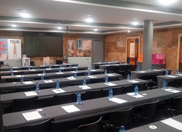  Meeting room in Madrid Centro, Calle Xaudaró 4 (28034) - 1 | MatchOffice