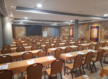 Alquile sala de juntas en Madrid Chamartín , Calle Xaudaró 2 - 2 | MatchOffice