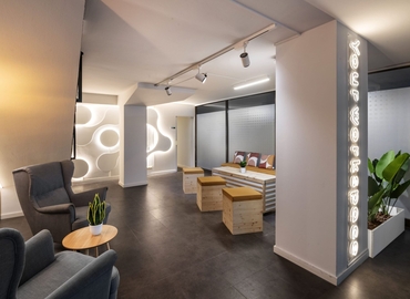 Alquile coworking en Eixample 10 m², Carrer de Floridablanca 68 - 1 | MatchOffice.es
