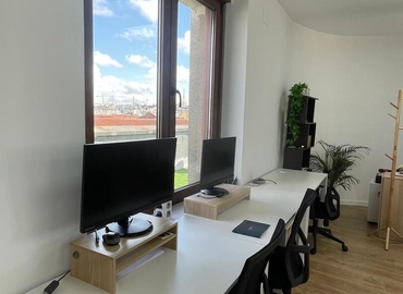 Despacho en alquiler en Sur Occidental 60 m², Calle Villanueva 16 - 8 | MatchOffice.es