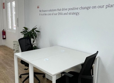 Oficina comercial disponible para alquilar en Sur Occidental 60 m², Calle Villanueva 16 - 1 | MatchOffice