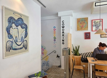 10 m² Coworking space in Palma de Mallorca, Carrer d'Espartero 6 (07014) - 0 | MatchOffice.com