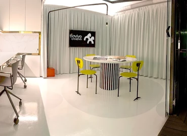 Explore oficinas de coworking en València 10 m², Carrer del Pintor Gisbert 8 - 0 | MatchOffice.es
