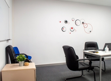 Alquile oficinas compartidas en Baix Llobregat 10 m², Carrer del Mestre Joan Corrales 107 - 1 | MatchOffice.es