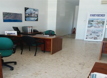 Office C. Capri, 6 - local  2 29693 Malaga