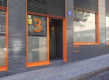 Observe coworking en Madrid Ciudad Lineal 10 m², Travesía de Jose Arcones Gil 3 - 8 | MatchOffice.es
