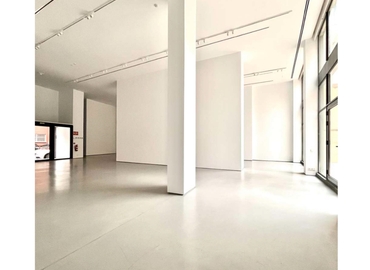 Office Calle de Ferrer del Río 5 28028 Madrid Salamanca