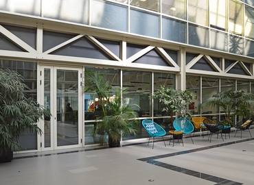 Observe oficinas compartidas en San Fernando de Henares 1000 m², Avenida de Castilla 2 - 10 | MatchOffice.es