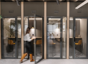 Centros de negocio disponible para alquilar en Eixample 180 m², Gran Via de les Corts Catalanes 630 - 2 | MatchOffice