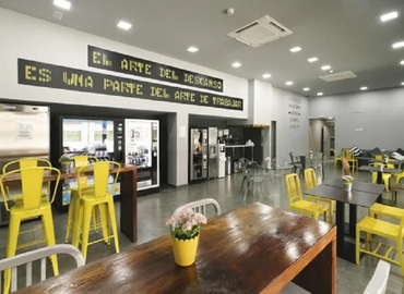 Explore coworking en Madrid Chamartín 10 m², Estación de Chamartín s/n - 7 | MatchOffice.es