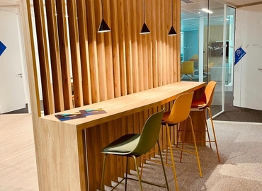 Observe oficinas compartidas en Madrid Canillejas 1200 m², Calle de Campezo 1 - 14 | MatchOffice