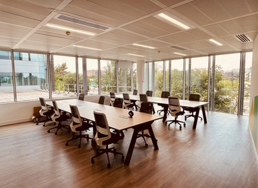 Observe coworking en Madrid Canillejas 1200 m², Calle de Campezo 1 - 8 | MatchOffice