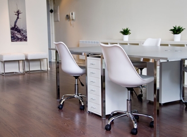 Alquile coworking en Madrid Hortaleza 10 m², Avenida de Manoteras 10 - 0 | MatchOffice