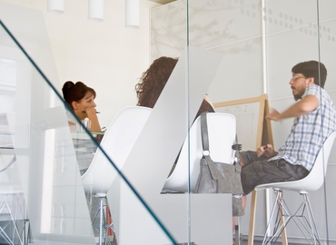 Explore oficinas de coworking en Madrid Hortaleza 10 m², Avenida de Manoteras 10 - 4 | MatchOffice