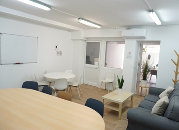 Alquile sala de juntas en Málaga , Carril de la Cordobesa - 12 | MatchOffice.es