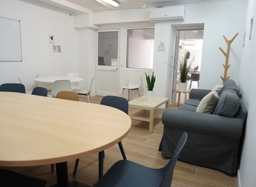 Alquile sala de reuniones en Málaga , Carril de la Cordobesa - 11 | MatchOffice.es