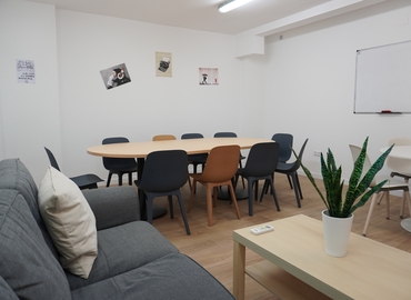 Alquile sala de reuniones en Málaga , Carril de la Cordobesa - 14 | MatchOffice