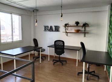 Alquile oficinas compartidas en Málaga 1600 m², Carril de la Cordobesa - 2 | MatchOffice.es