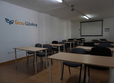 Elija sala de juntas en Málaga , Carril de la Cordobesa - 5 | MatchOffice.es