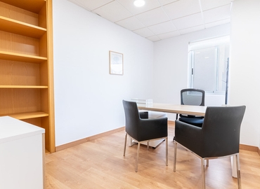 Oficina comercial en alquiler en Málaga 20 m², Plaza de Uncibay 3-5 - 5 | MatchOffice