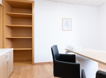 Office Plaza de Uncibay 3-5 29008 Malaga