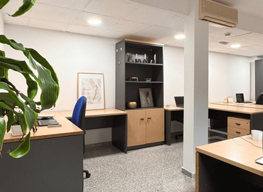Centros de negocio disponible para alquilar en Alicante 800 m², Placa de los Luceros 12 - 9 | MatchOffice