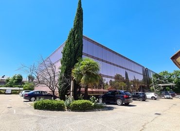 Explore coworking en Pozuelo de Alarcón 60 m², Calle Gobelas 17 - 12 | MatchOffice