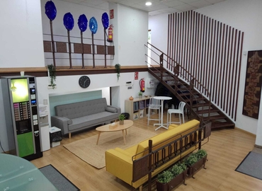 50 m² Business park in Seville, Plaza Aviador Ruiz de Alda 11 (41004) - 2 | MatchOffice.com