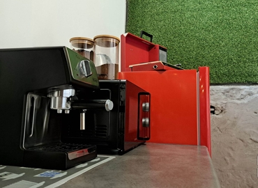 Observe coworking en Granada 200 m², Calle Pintor Murillo 1 - 8 | MatchOffice.es