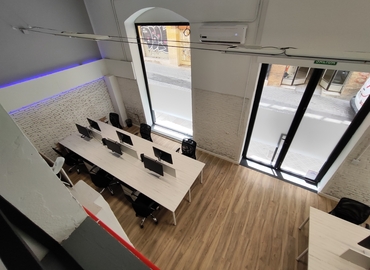 Oficina en alquiler en Granada 90 m², Calle Cedrán 7 - 4 | MatchOffice