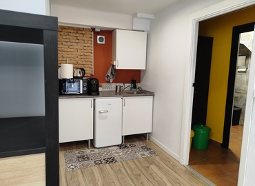 Despacho disponible para alquilar en Granada 90 m², Calle Cedrán 7 - 7 | MatchOffice