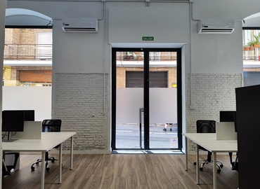 Oficina en alquiler en Granada 90 m², Calle Cedrán 7 - 8 | MatchOffice.es