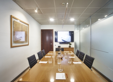 Reserve sala de conferencias en Girona , Carrer del Riu Güell 58 - 9 | MatchOffice.es