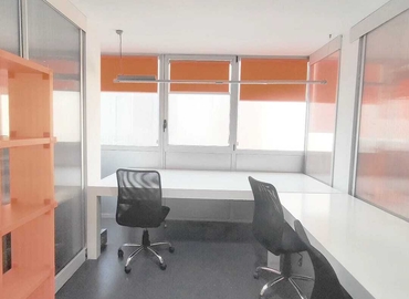 15 m² Shared workspace  in Almeria, Parque de Nicolás Salmerón 12 (04002) - 5 | MatchOffice.com