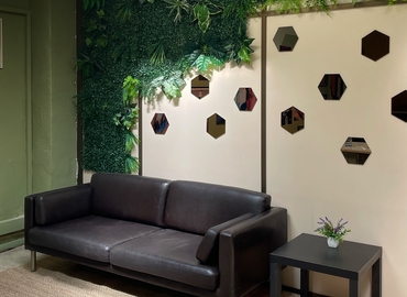 Reserve sala de reuniones en Sants-Montjuic , Carrer dels Comtes de Bell-Lloc 137 - 2 | MatchOffice.es