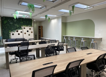 Reserve sala de juntas en Sants-Montjuic , Carrer dels Comtes de Bell-Lloc 137 - 6 | MatchOffice.es