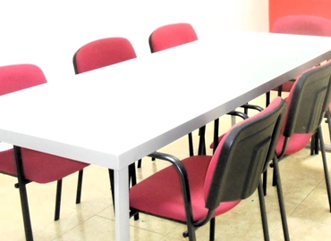 Oficina comercial en alquiler en León 40 m², Calle Alférez Provisional 2 - 18 | MatchOffice