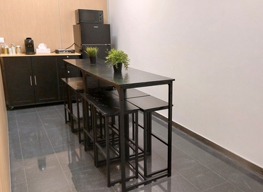 Virtual office space in Seville, Plaza de las Naciones 10 (41927) - 7 | MatchOffice