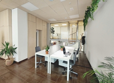 Observe oficinas de coworking en Burgos 132 m², Calle Santa Águeda - 11 | MatchOffice.es