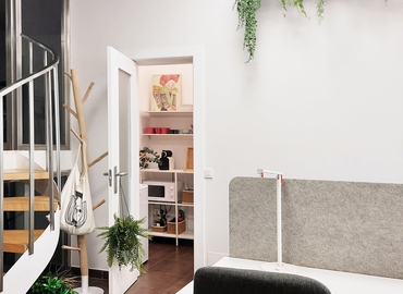 Observe coworking en Burgos 132 m², Calle Santa Águeda - 9 | MatchOffice.es